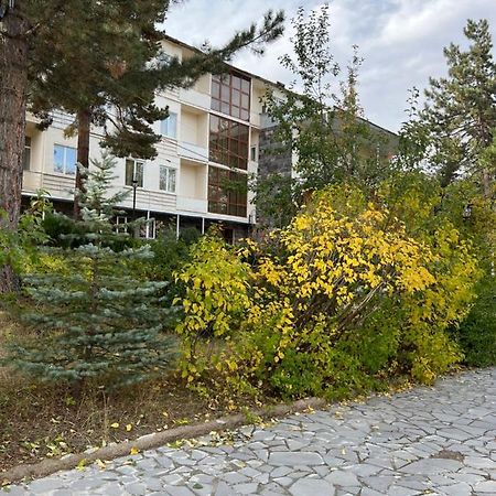 Ripa Hotel Tsachkadzor Buitenkant foto
